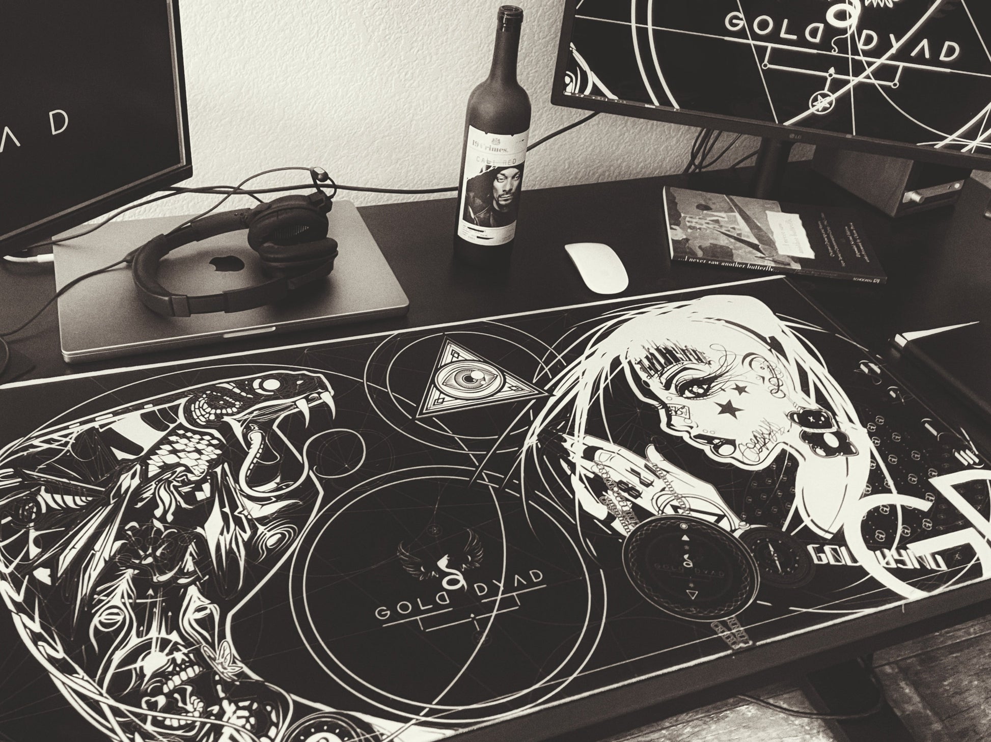 Awakening - Cobra & Empress - Desk Pad